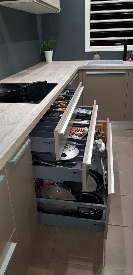 Création de cuisines sur mesure, Le Port
